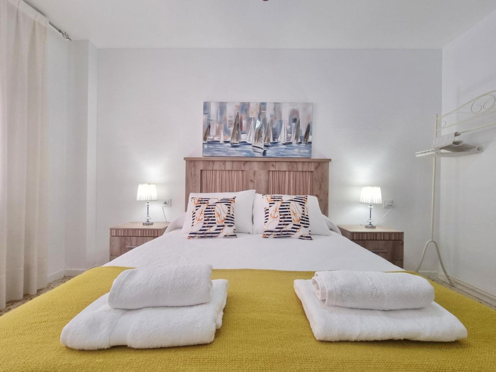 Apartamento 2° Linea de Playa, centrico y totalmente equipado Águilas Exterior foto